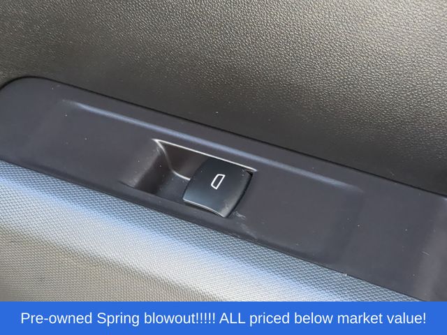 Used 2025 Summit White Chevrolet Trail Boss image 45