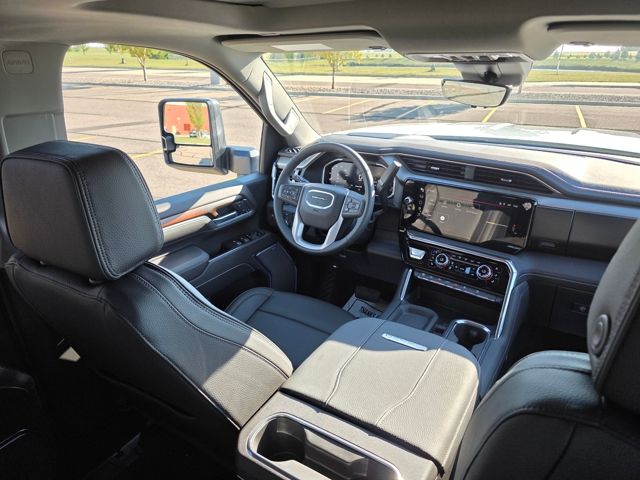 2026 GMC Sierra 3500HD Denali