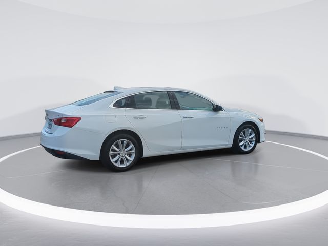 Used 2024 White Chevrolet LT image 8