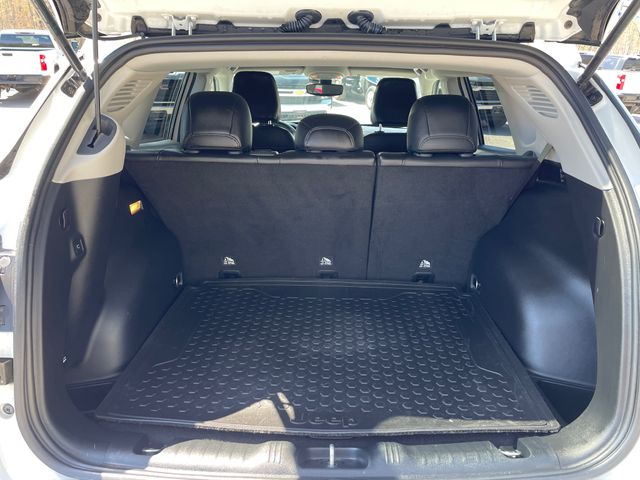 2022 Jeep Compass Latitude - Bright White Clearcoat exterior view 13