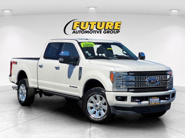 2017 Ford F-250 Super Duty Platinum Crew Cab 4WD
