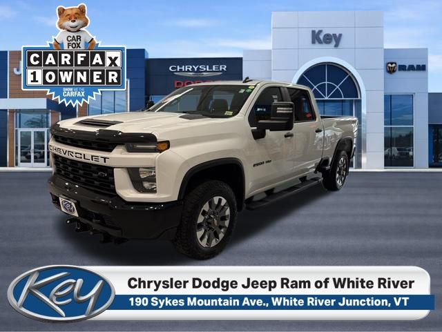 Summit White 2022 Chevrolet Silverado 2500HD Pickup Truck Four-Wheel Drive 6-Speed Automatic
