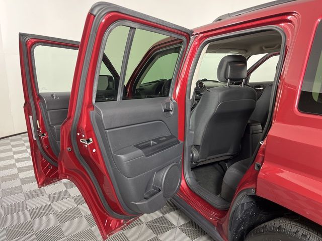 2015 Jeep Patriot Altitude 41