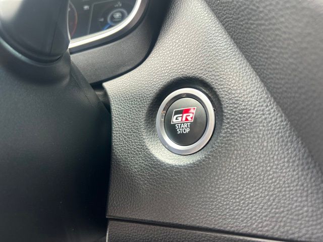 2023 Toyota GR Corolla Circuit Edition - Photo 28