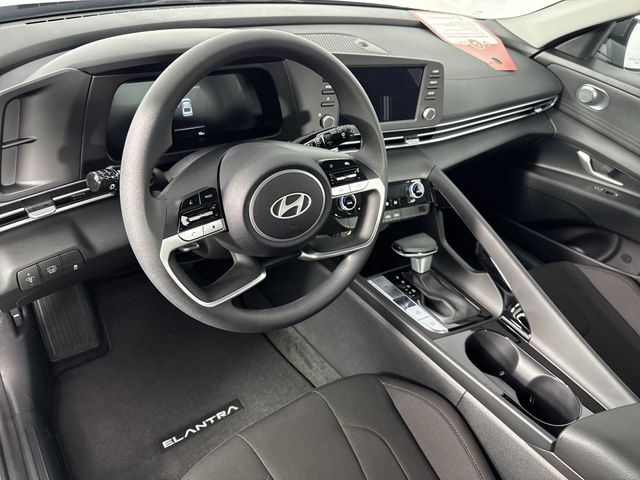 New 2025 Hyundai Elantra Hybrid For Sale in Indianapolis, IN
