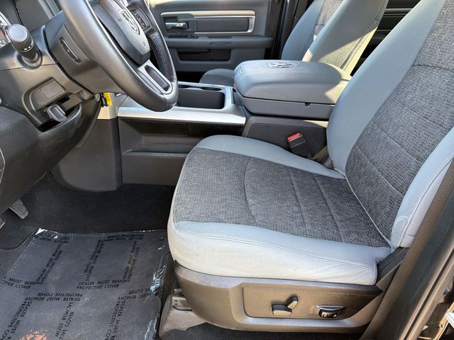 Used 2019 Black Ram Big Horn image 21