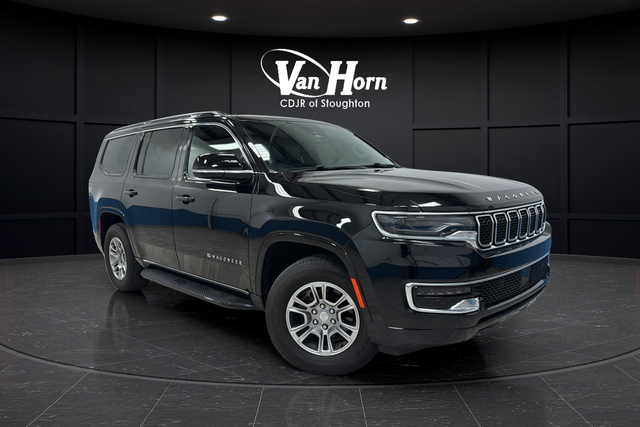 2023 Jeep Wagoneer Base