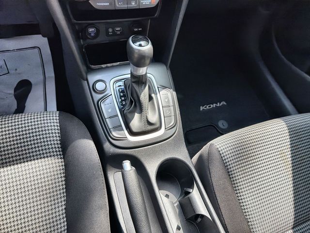 Used 2020 Gray Hyundai SEL image 19