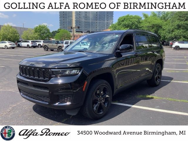 Diamond Black Crystal Pearlcoat 2023 Jeep Grand Cherokee L SUV / Crossover Four-Wheel Drive 8-Speed Automatic
