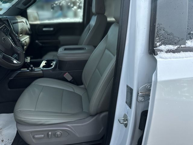 2019 Chevrolet Silverado 1500 RST - 11