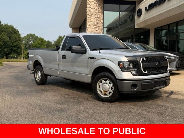 Ingot Silver 2014 Ford F-150 Pickup Truck 4X2 6-Speed Automatic