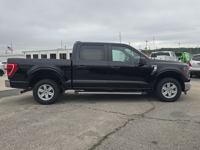 2023 Ford F-150 XLT:B02535