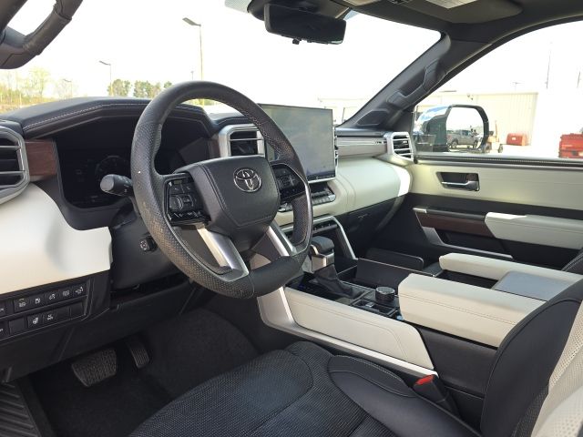 2022 Toyota Tundra Hybrid Capstone:168720A