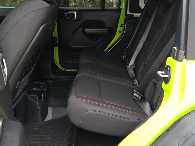 Used 2021 Green Jeep Unlimited Rubicon image 15