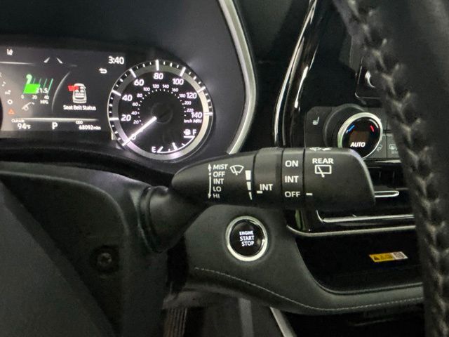 Used 2023 Toyota Highlander SUV