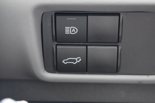 Used 2020 Toyota Highlander Hybrid SUV