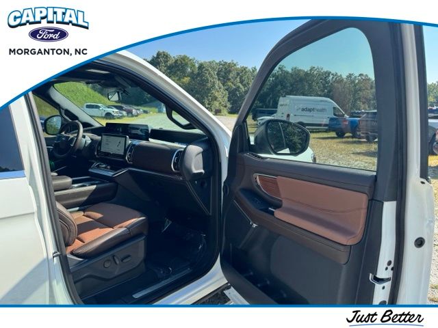 New 2027 White Ford King Ranch image 18