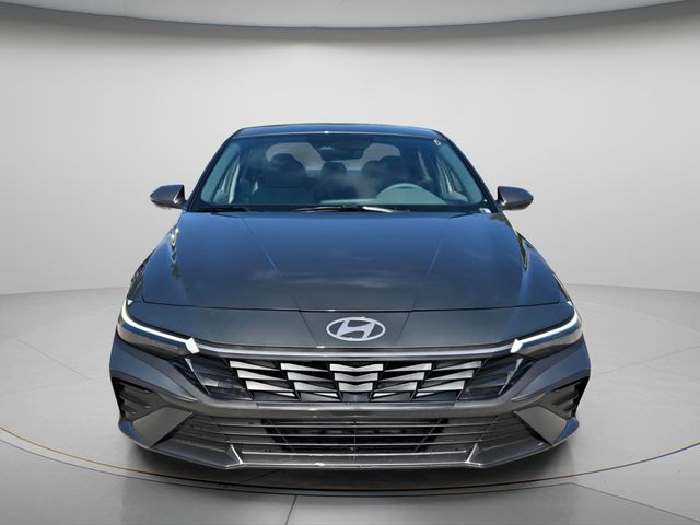 2026 Hyundai Elantra - $21,497