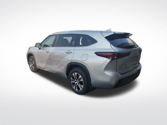 Used 2024 Toyota Highlander Hybrid SUV
