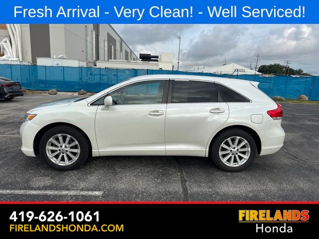 White (Blizzard Pearl) 2011 Toyota Venza SUV / Crossover 6-Speed Automatic Overdrive