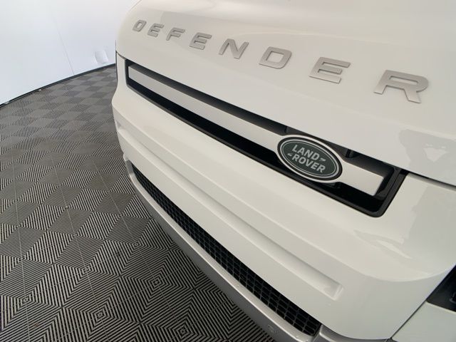 2025 Land Rover Defender 110 S 45