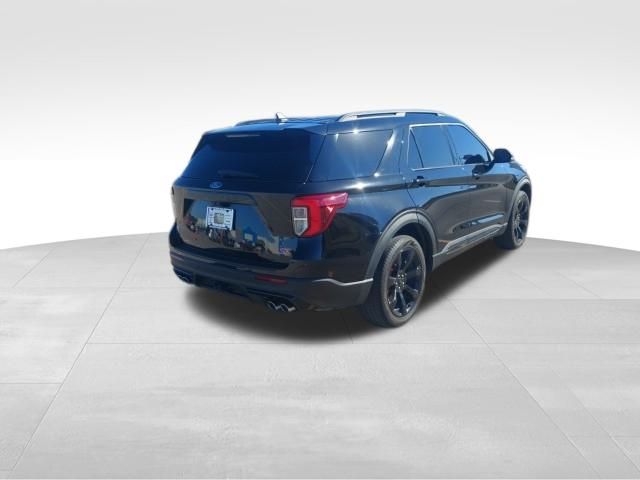 2023 Ford Explorer ST 3