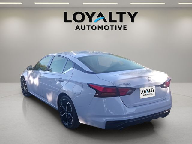 Used 2023 Nissan Altima Sedan