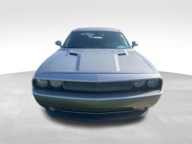 2013 Dodge Challenger SXT photo