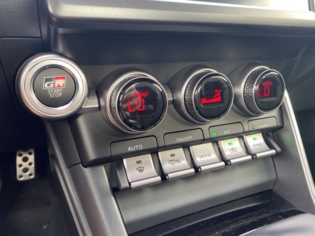 2025 Toyota GR86 Premium photo