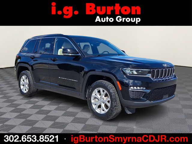Diamond Black 2023 Jeep Grand Cherokee SUV / Crossover Four-Wheel Drive 8-Speed Automatic