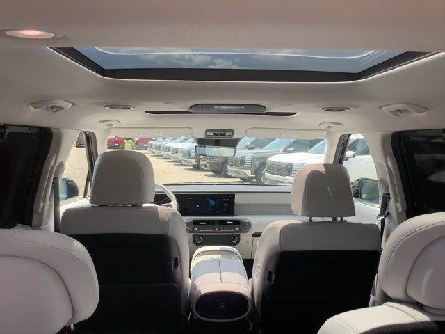 Used 2026 Abyss Black Hyundai Calligraphy image 12