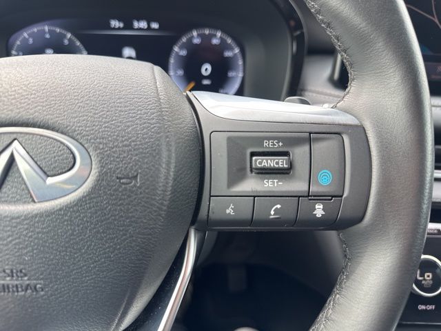 Used 2024 Gray INFINITI LUXE image 26