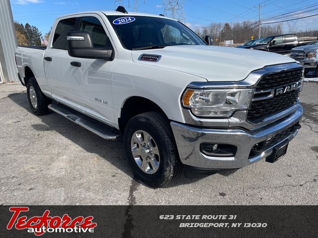 2024 RAM 2500 Big Horn Crew Cab 4WD