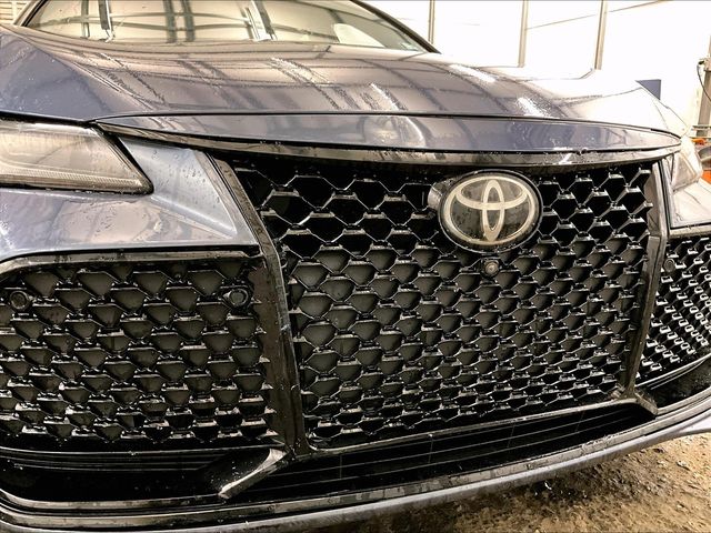 2019 Toyota Avalon Touring Gray at Grove City Ford