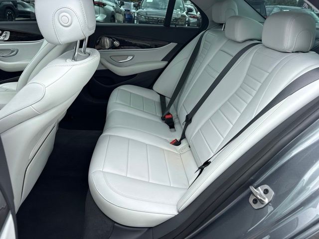 2023 Mercedes-Benz E-Class E450 - Photo 12
