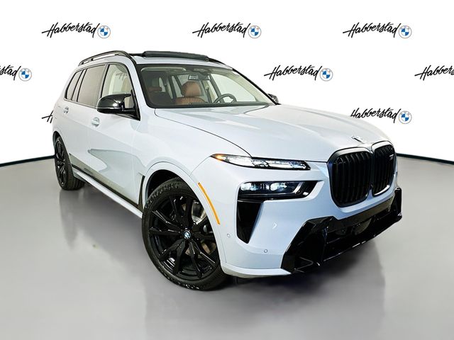 2025 BMW X7 M60i 39