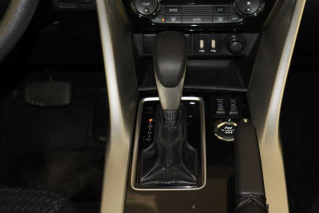 MitsubishiEclipse Cross26