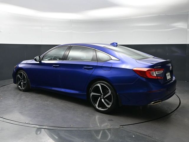 Used 2018  Honda Sport image 7