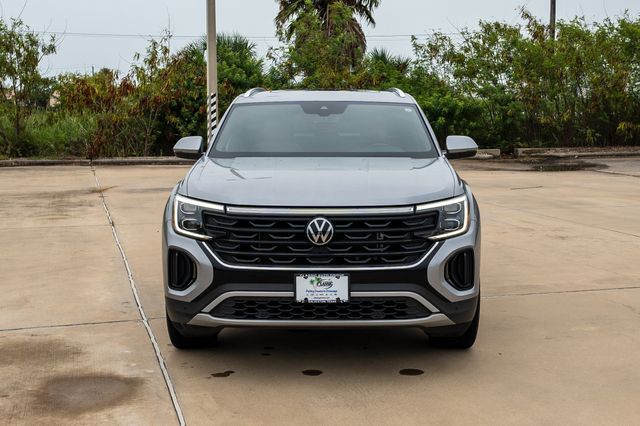 2024 Volkswagen Atlas Cross Sport 2.0T SE w/Technology Silver at Bayway Cadillac of The Woodlands