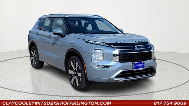 2026 Mitsubishi Outlander SEL FWD's photo