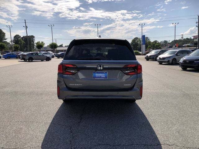 new 2026 Honda Odyssey car, priced at $45,434