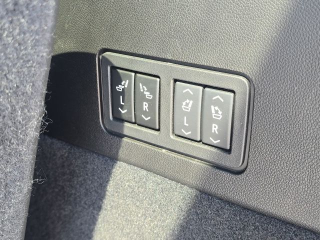 2024 Cadillac XT6 Premium Luxury:C02652