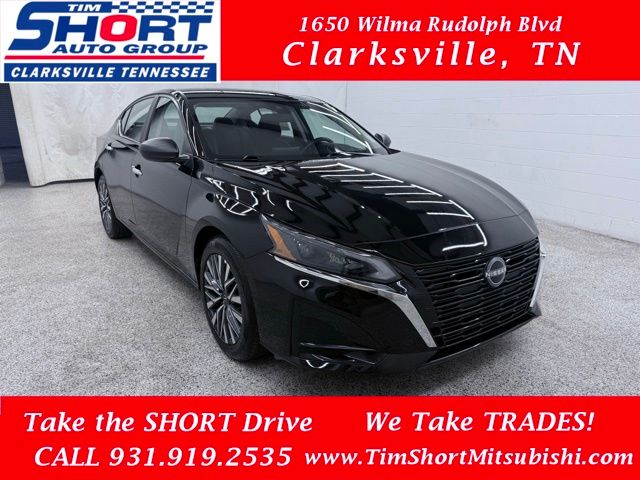 Super Black Clearcoat 2025 Nissan Altima Sedan Front-Wheel Drive Continuously Variable Transmission