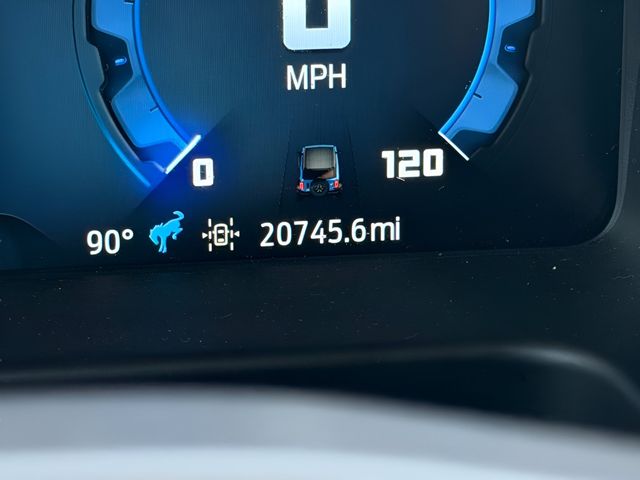 Used 2025 Gray Metallic Ford Badlands image 21