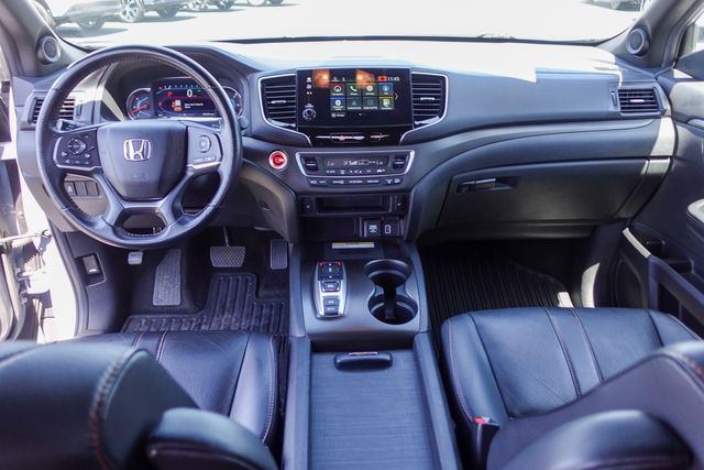 used 2022 Honda Pilot car, priced at $29,000