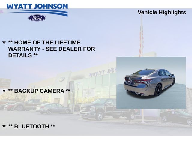 View vehicle photo 5