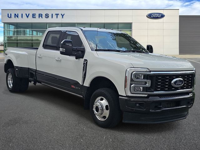 Oxford White 2024 Ford F-350 Super Duty Pickup Truck Four-Wheel Drive Automatic