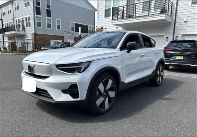 2023 Volvo C40 P8 Recharge Plus AWD's photo