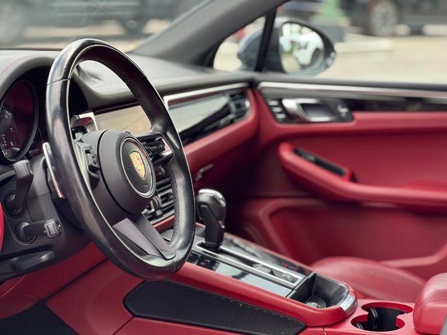 Used 2023 Porsche Macan SUV