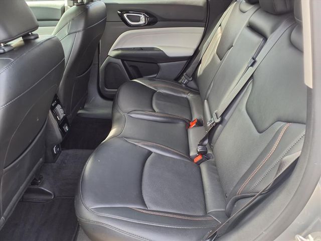 Used 2022 Silver Jeep Limited image 14